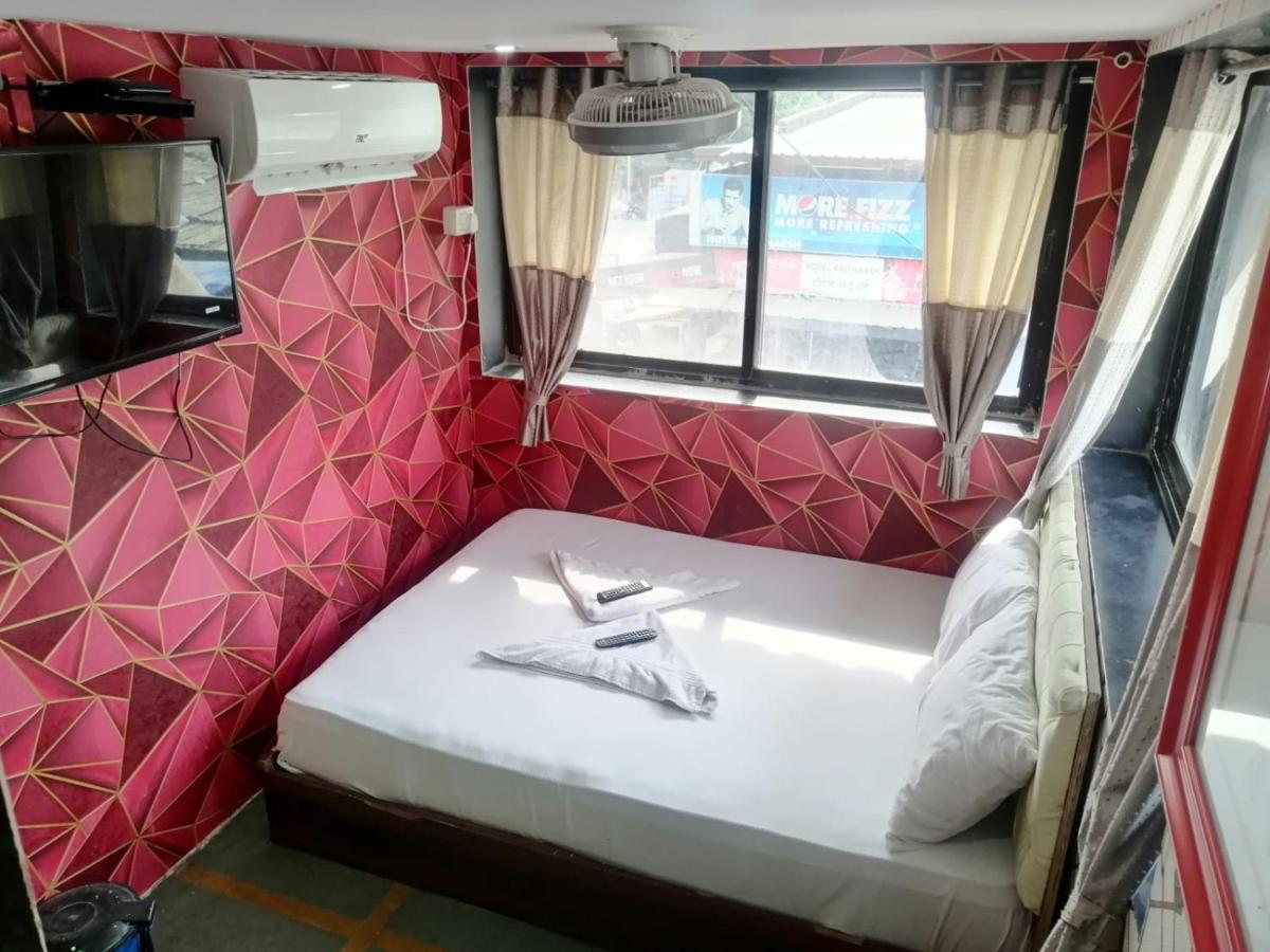 Hotel Kaina Residency Vashi Exterior photo
